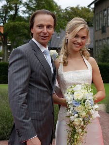 2.) Bruiloft: Marina & Eric | Hair & Make-up: Mariska Krikke